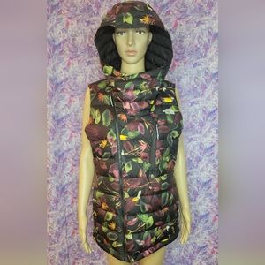 North Face Puffer Vest, Rare Find